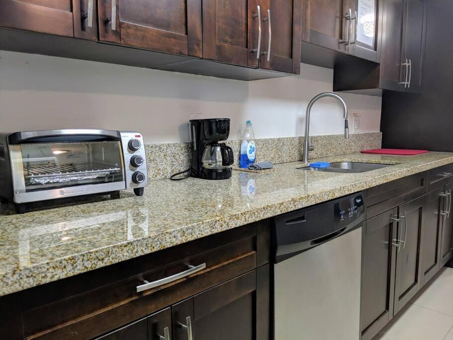 A2 - Endless Summer Vacation Rentals - 3 Bedroom Apartment Close To Casino Fort Lauderdale Exterior foto